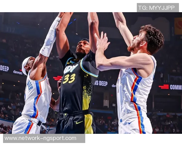 2018年NBA精彩对决雷霆与骑士的直播回顾与精彩瞬间分析