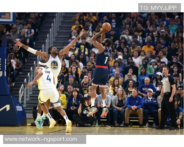 2020年8月快船对决激烈战况回顾与精彩瞬间分析